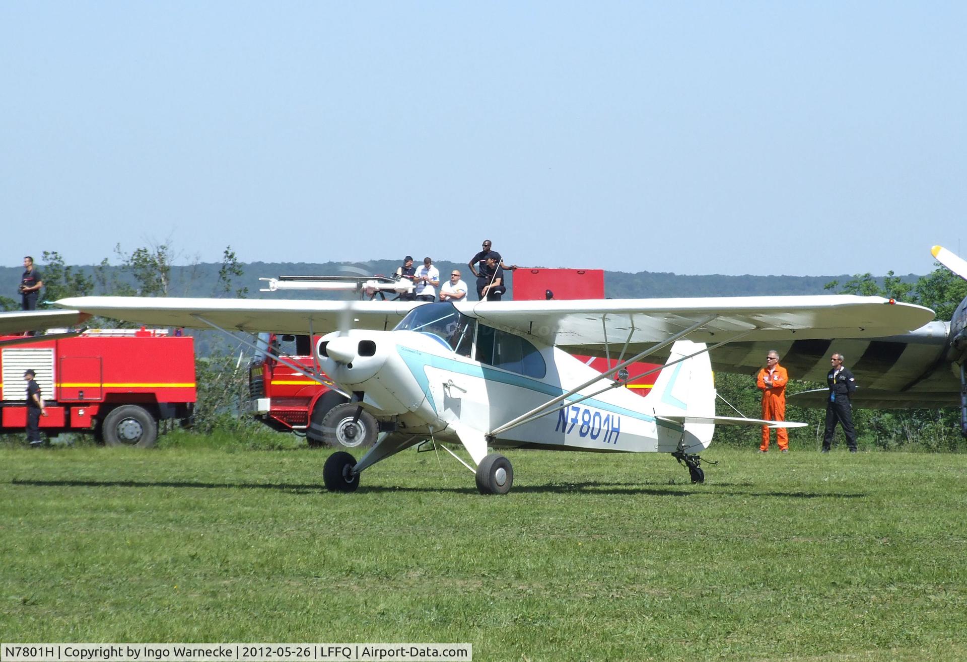 N7801H, 1946 Piper PA-12 Super Cruiser C/N 12-698, Piper PA-12 Super Cruiser at the Meeting Aerien 2012, La-Ferte-Alais