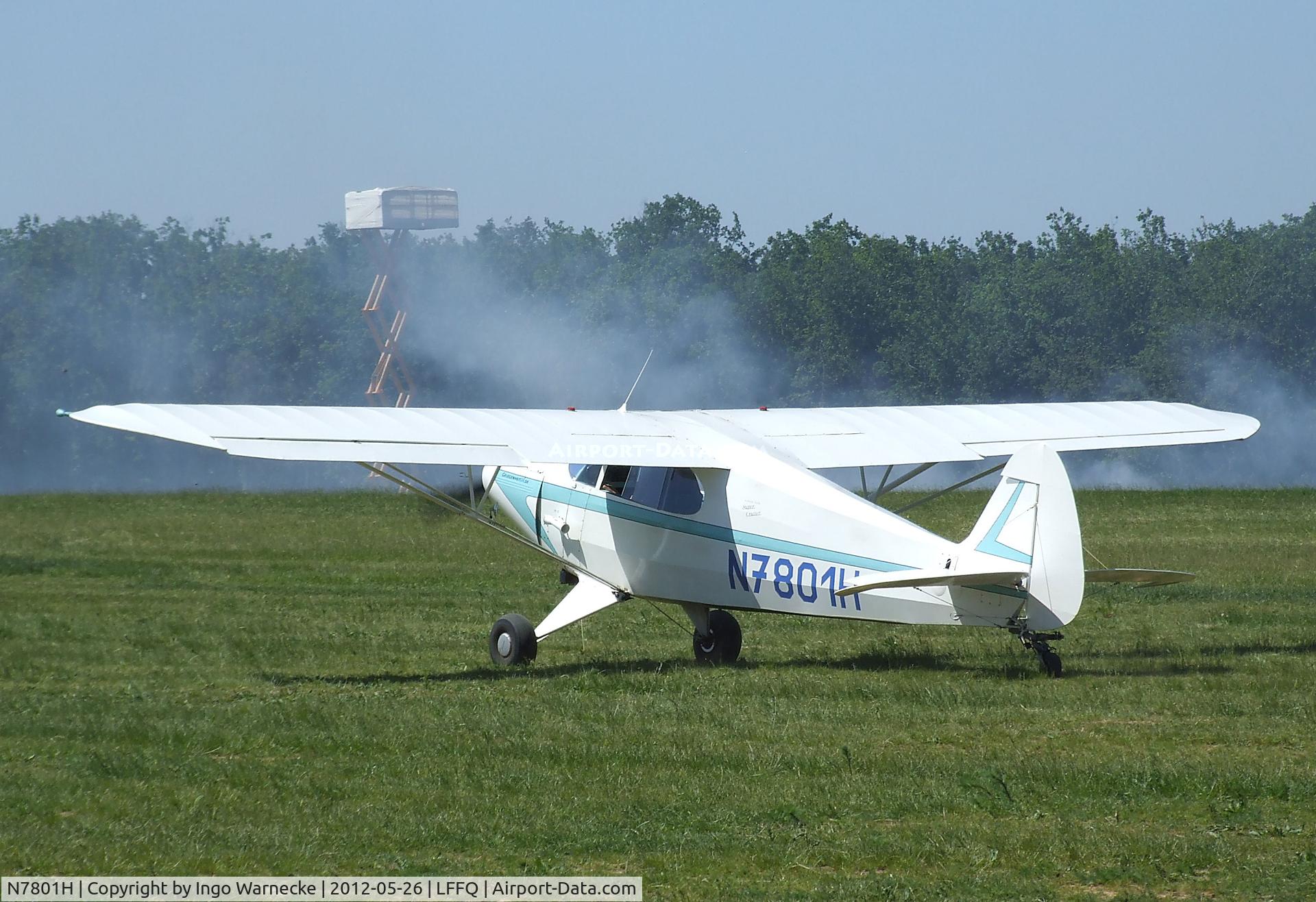 N7801H, 1946 Piper PA-12 Super Cruiser C/N 12-698, Piper PA-12 Super Cruiser at the Meeting Aerien 2012, La-Ferte-Alais