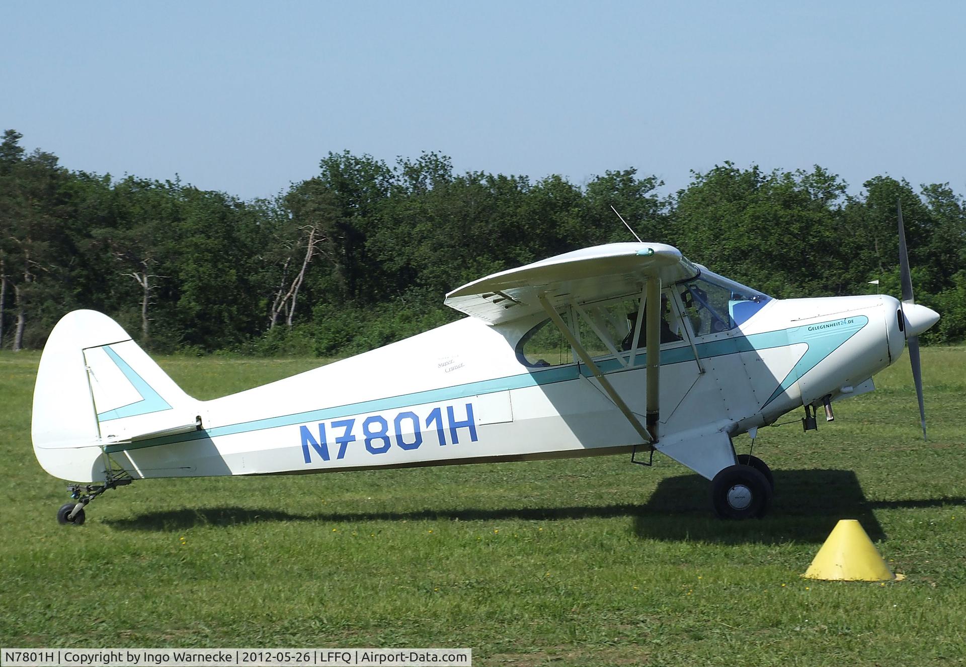 N7801H, 1946 Piper PA-12 Super Cruiser C/N 12-698, Piper PA-12 Super Cruiser at the Meeting Aerien 2012, La-Ferte-Alais
