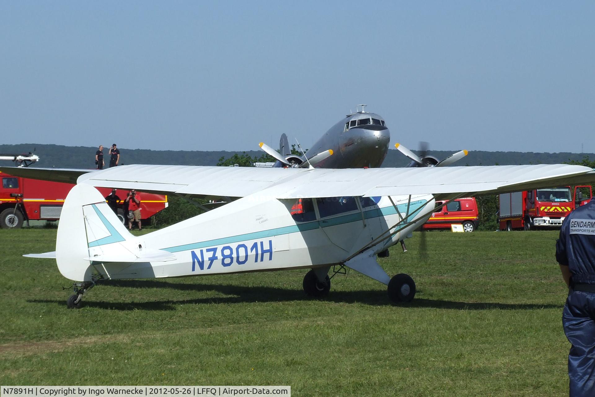 N7891H, 1946 Piper PA-12 Super Cruiser C/N 12-795, Piper PA-12 Super Cruiser at the Meeting Aerien 2012, La-Ferte-Alais