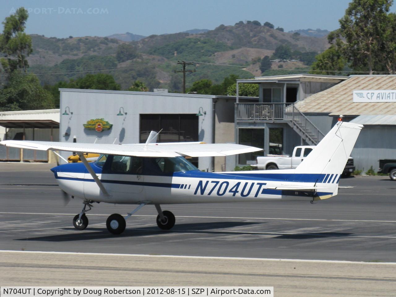 N704UT, 1976 Cessna 150M C/N 15078891, 1976 Cessna 150M, Continental O-200 100 Hp, on Rwy 22