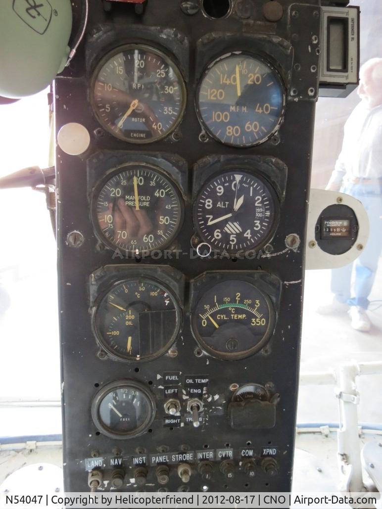 N54047, 1967 Bell 47G C/N 002, Cockpit guages