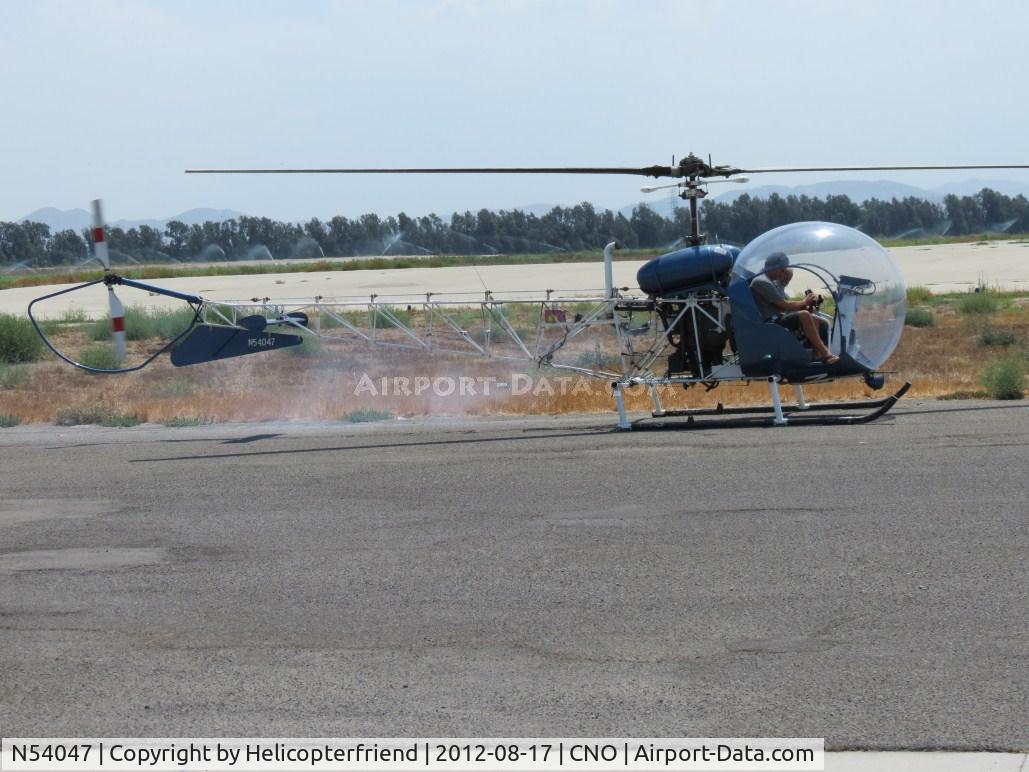 N54047, 1967 Bell 47G C/N 002, Smokey start up