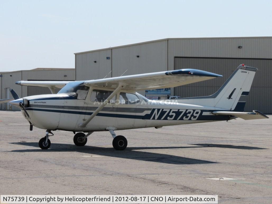 N75739, 1976 Cessna 172N C/N 17267916, Parked near the paintshop