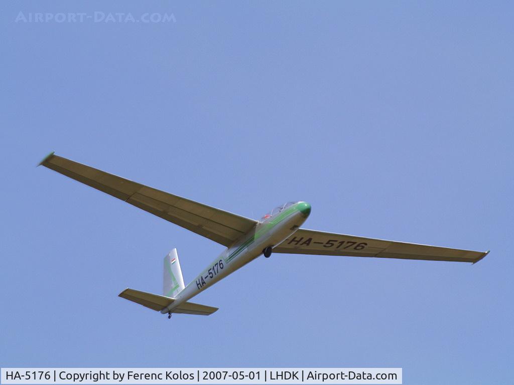 HA-5176, 1980 Let L-13 Blanik C/N 027360, Dunakeszi