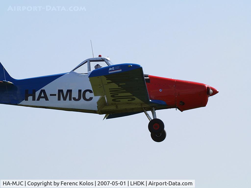 HA-MJC, 1966 Piper PA-25-235 Pawnee B C/N 25-3178, Dunakeszi
