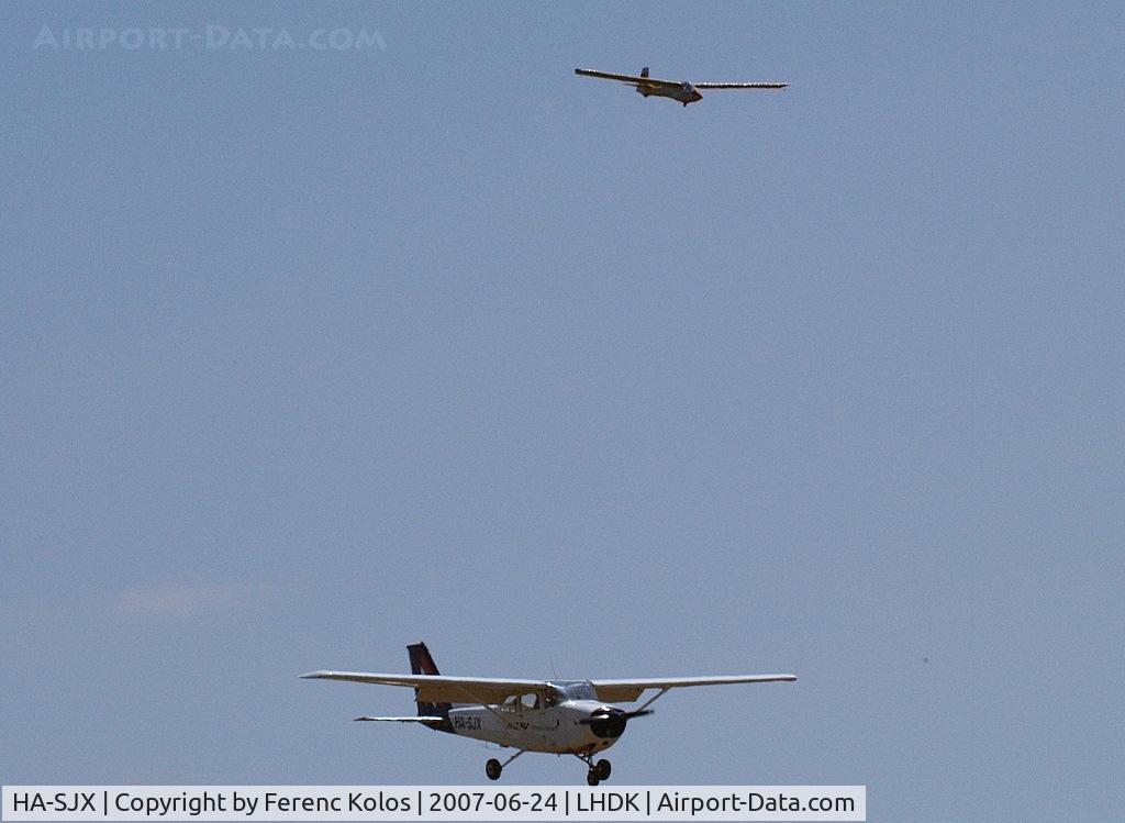 HA-SJX, 1978 Cessna 172N C/N 17270653, Dunakeszi