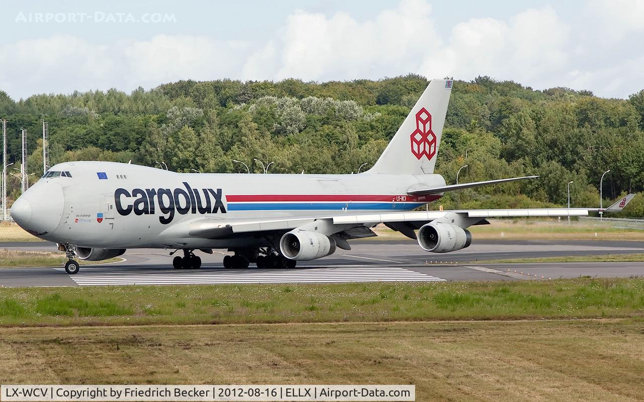 LX-WCV, 2007 Boeing 747-4R7F C/N 35804, line up for departure