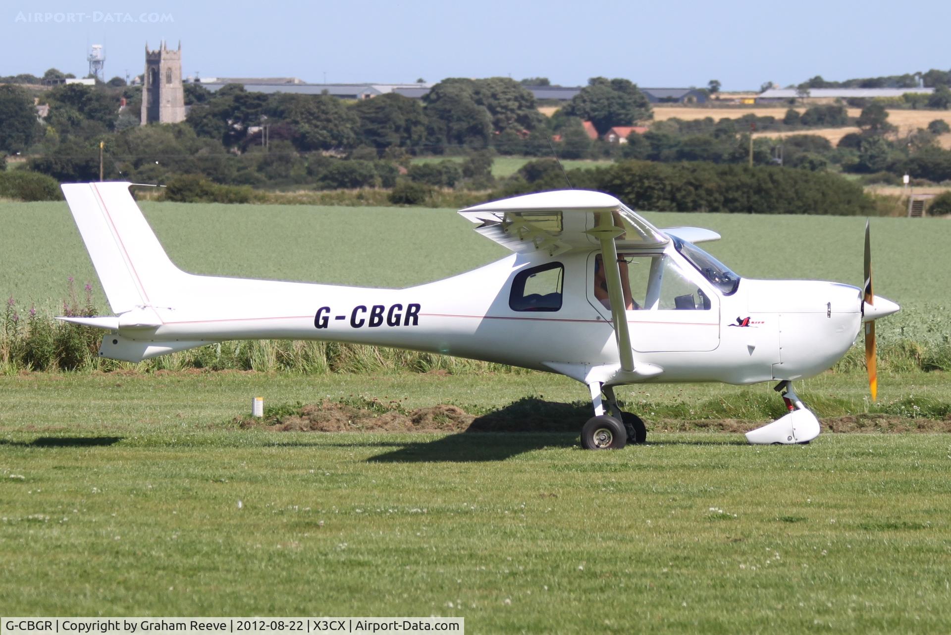 G-CBGR, 2001 Jabiru UL-450 C/N PFA 274A-13682, Just landed at Northrepps.