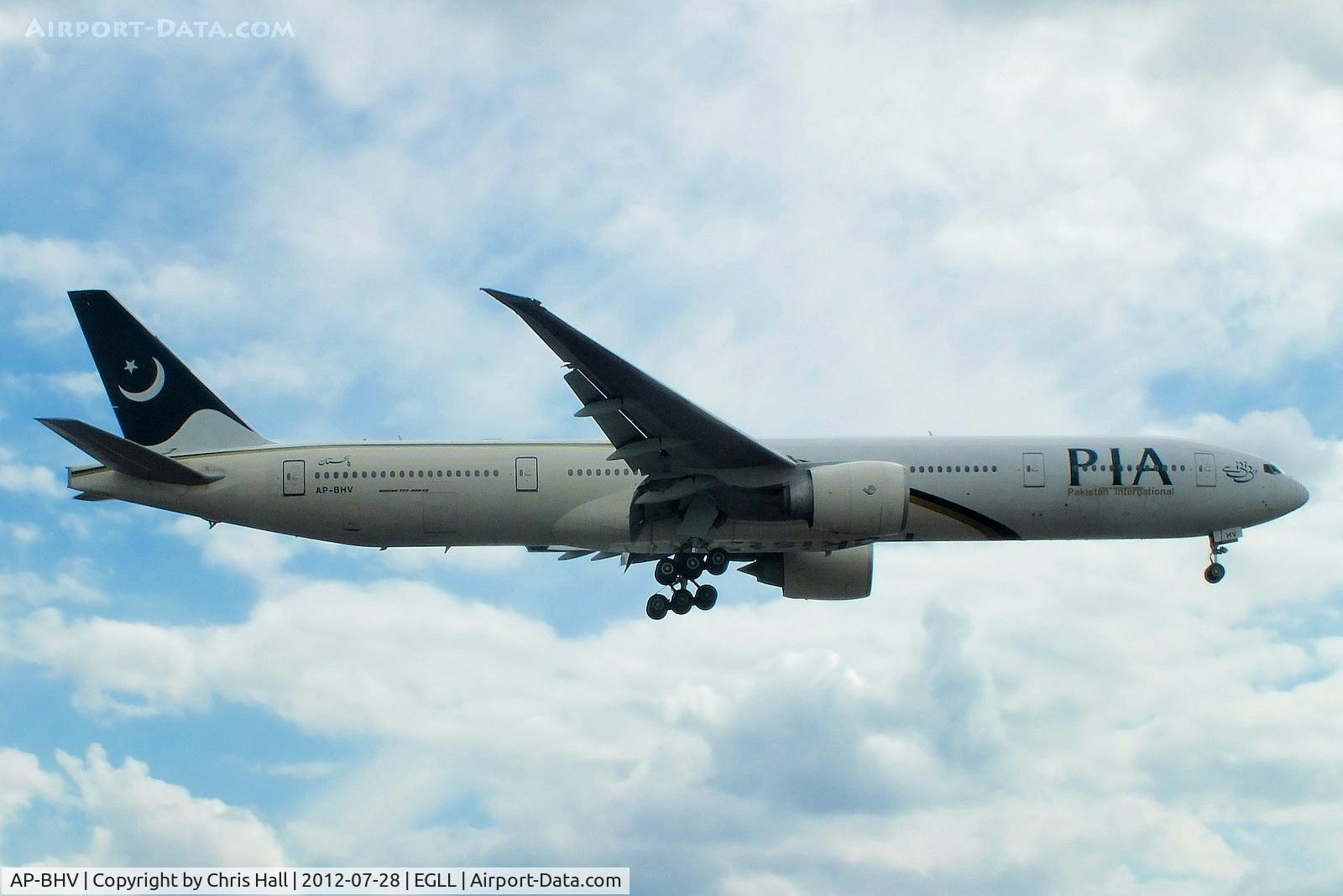 AP-BHV, 2006 Boeing 777-340/ER C/N 33778, PIA Pakistan International Airlines