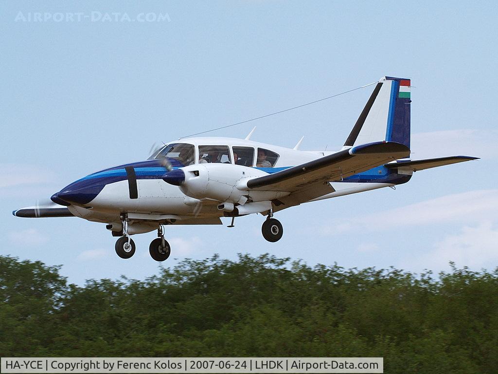 HA-YCE, Piper PA-23-250 Aztec C/N 27-7405341, Dunakeszi