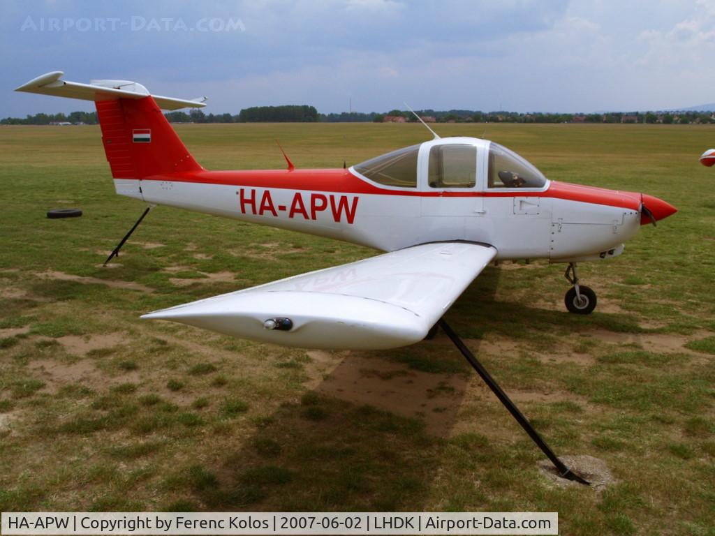 HA-APW, 1979 Piper PA-38-112 Tomahawk Tomahawk C/N 38-79A0512, Dunakeszi