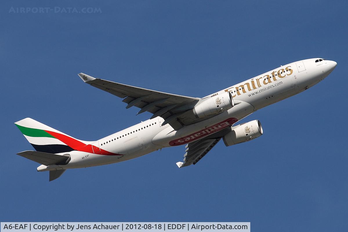 A6-EAF, 2001 Airbus A330-243 C/N 392, Take off to DXB