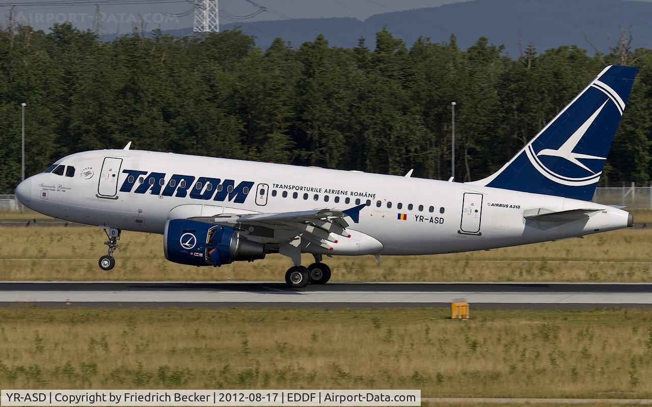 YR-ASD, 2007 Airbus A318-111 C/N 3225, decelerating after touchdown
