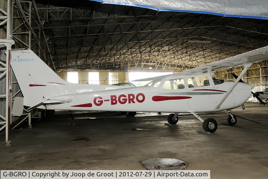 G-BGRO, 1974 Reims F172M Skyhawk Skyhawk C/N 1129, In the civil hangar at RAF Kirknewton