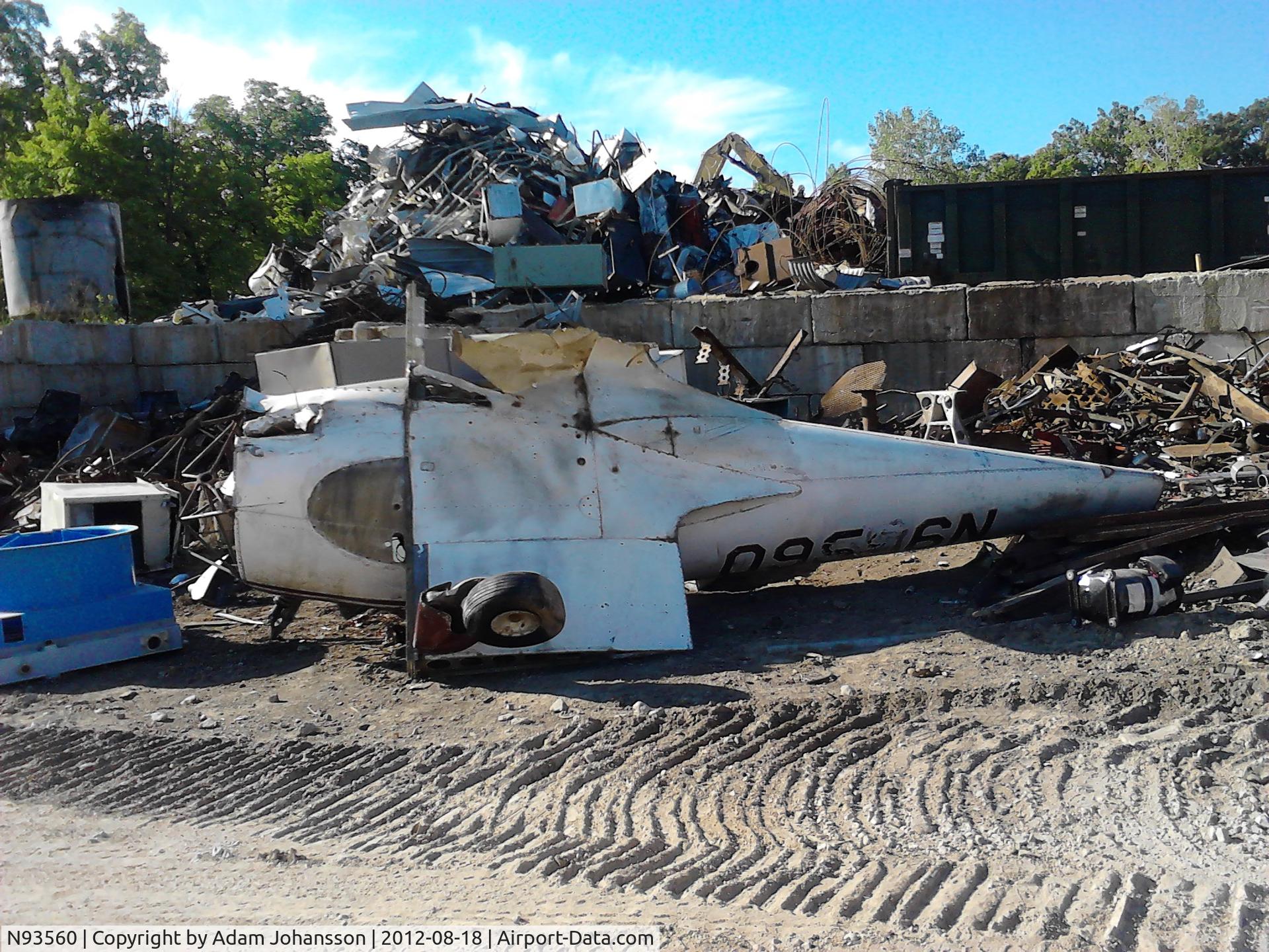 N93560, 1946 Erco 415C Ercoupe C/N 883, N93560 Scrapped
8-17-2012 
Sims Metals Recycling
Delaware Ohio
