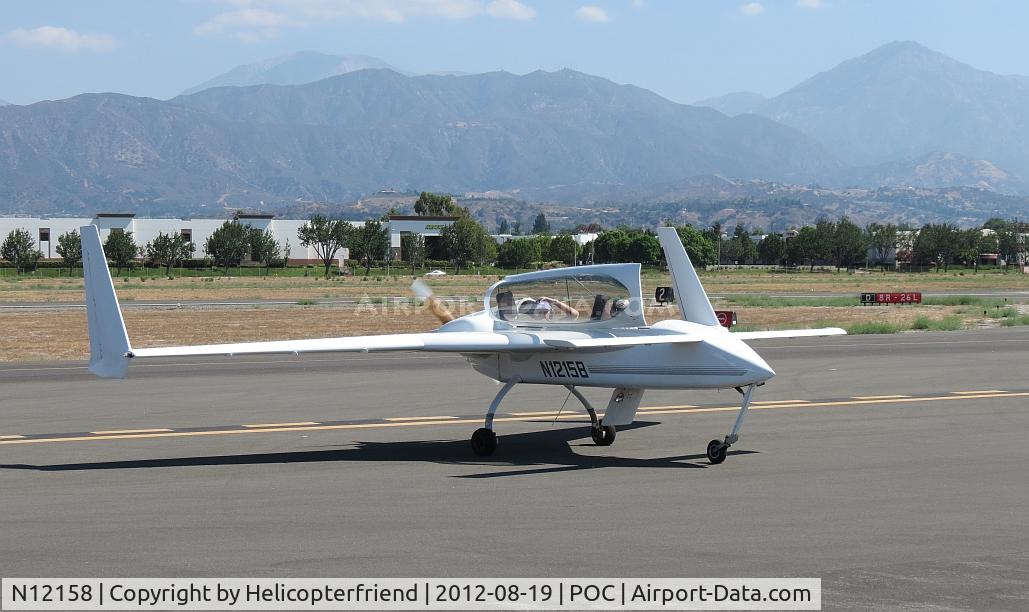 N12158, 1978 Rutan Long-EZ C/N JC1, Taxiing into transient parking area