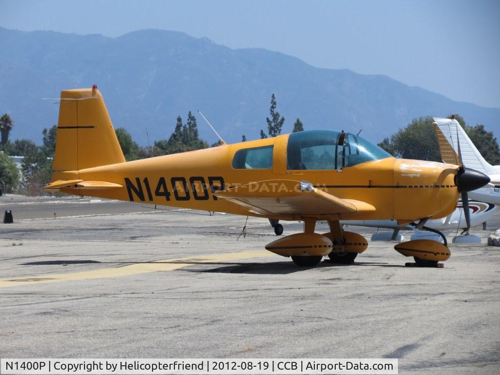 N1400P, 1983 Aerofab Inc Lake LA-4-250 C/N 3, Parked north of Maniac Mike's Cafe