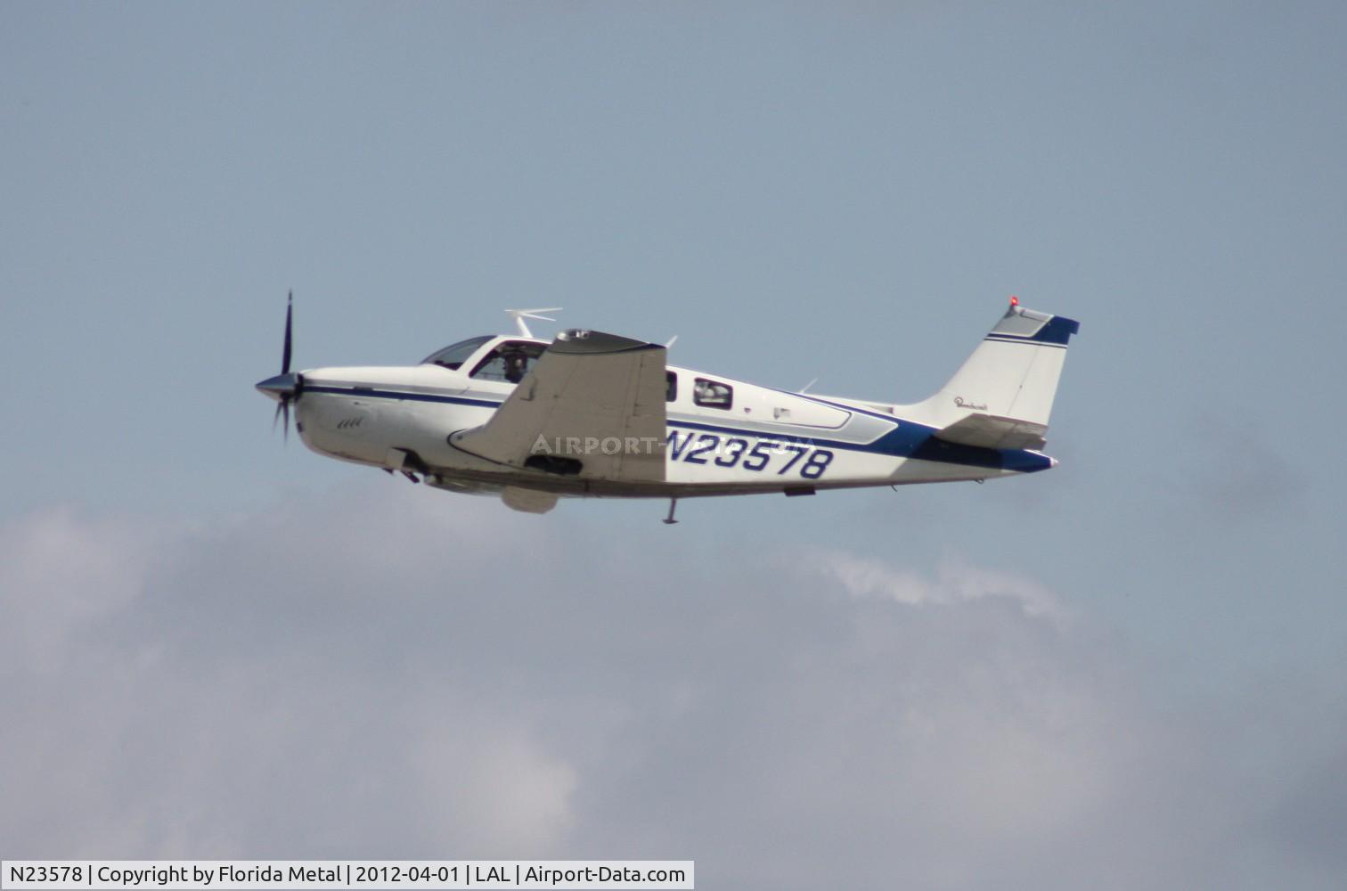 N23578, 1977 Beech A36 Bonanza 36 C/N E-1185, Beech A36