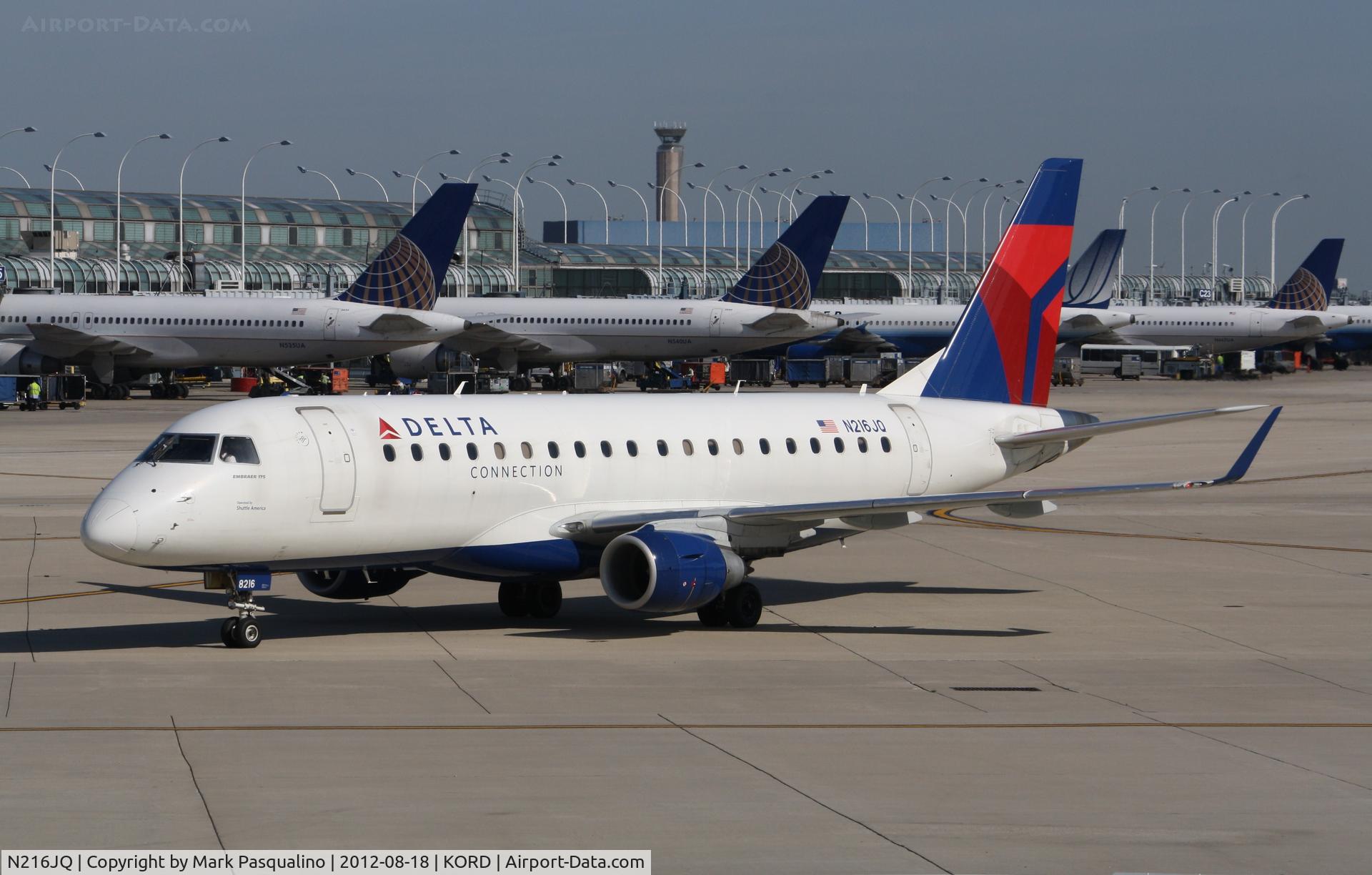 N216JQ, 2009 Embraer 175LR (ERJ-170-200LR) C/N 17000273, ERJ 170-200 LR