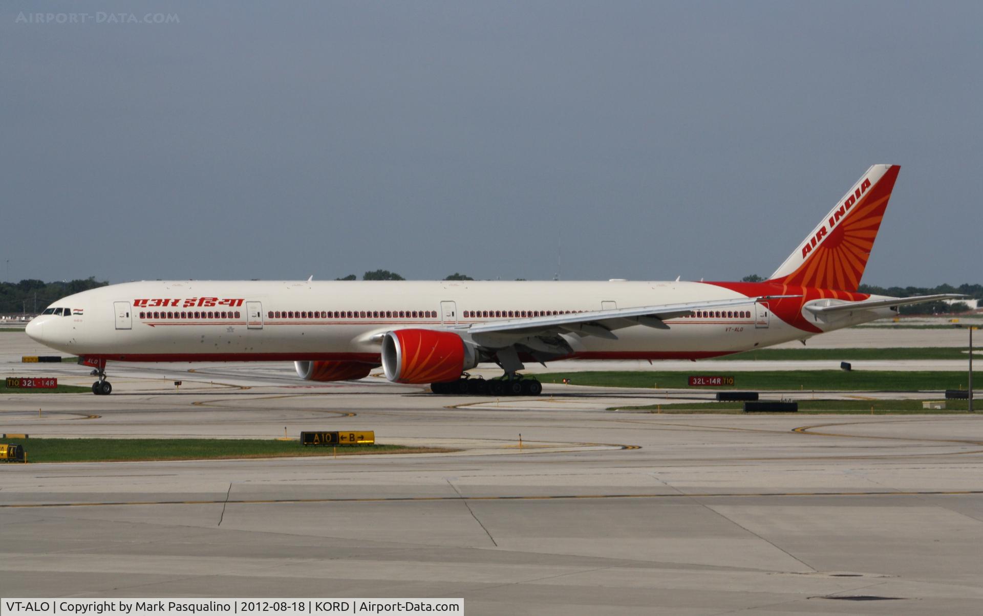VT-ALO, 2009 Boeing 777-337/ER C/N 36313, Boeing 777-300ER