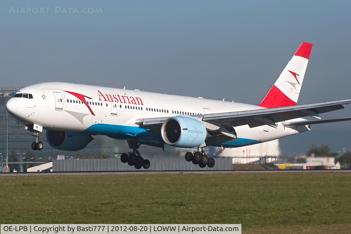 OE-LPB, 1998 Boeing 777-2Z9/ER C/N 28699, OE-LPB@VIE