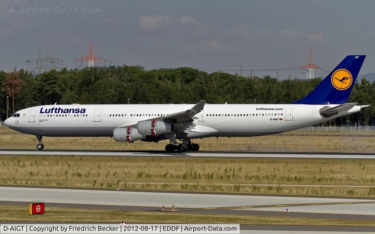 D-AIGT, 1999 Airbus A340-313 C/N 304, decelerating after touchdown