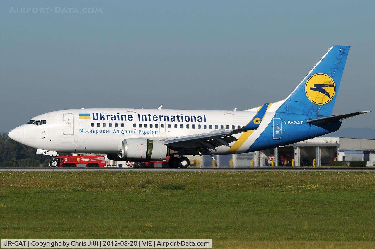 UR-GAT, 1993 Boeing 737-528 C/N 25237, Ukraine International