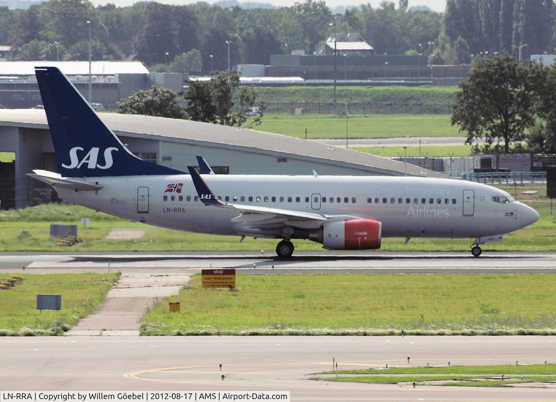 LN-RRA, 2007 Boeing 737-783 C/N 30471, Taxi to runway 24 of Schiphol Airport for take off.