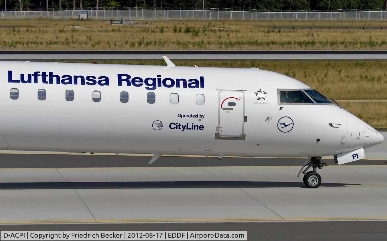 D-ACPI, 2002 Canadair CRJ-701ER (CL-600-2C10) Regional Jet C/N 10046, taxying to the gate