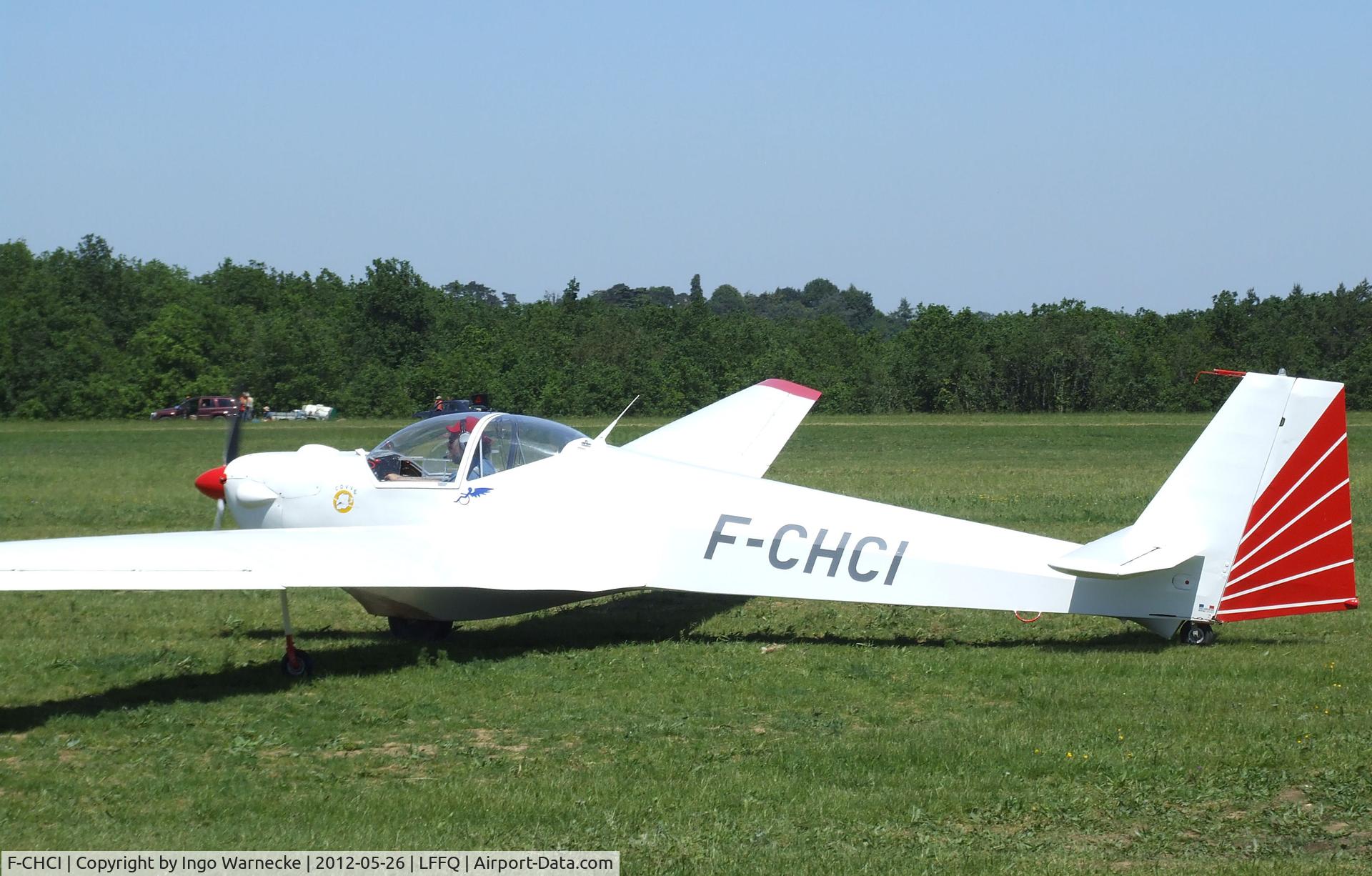 F-CHCI, Scheibe SF-25E Super Falke C/N 4329, Scheibe SF-25E Super-Falke at the Meeting Aerien 2012, La-Ferte-Alais