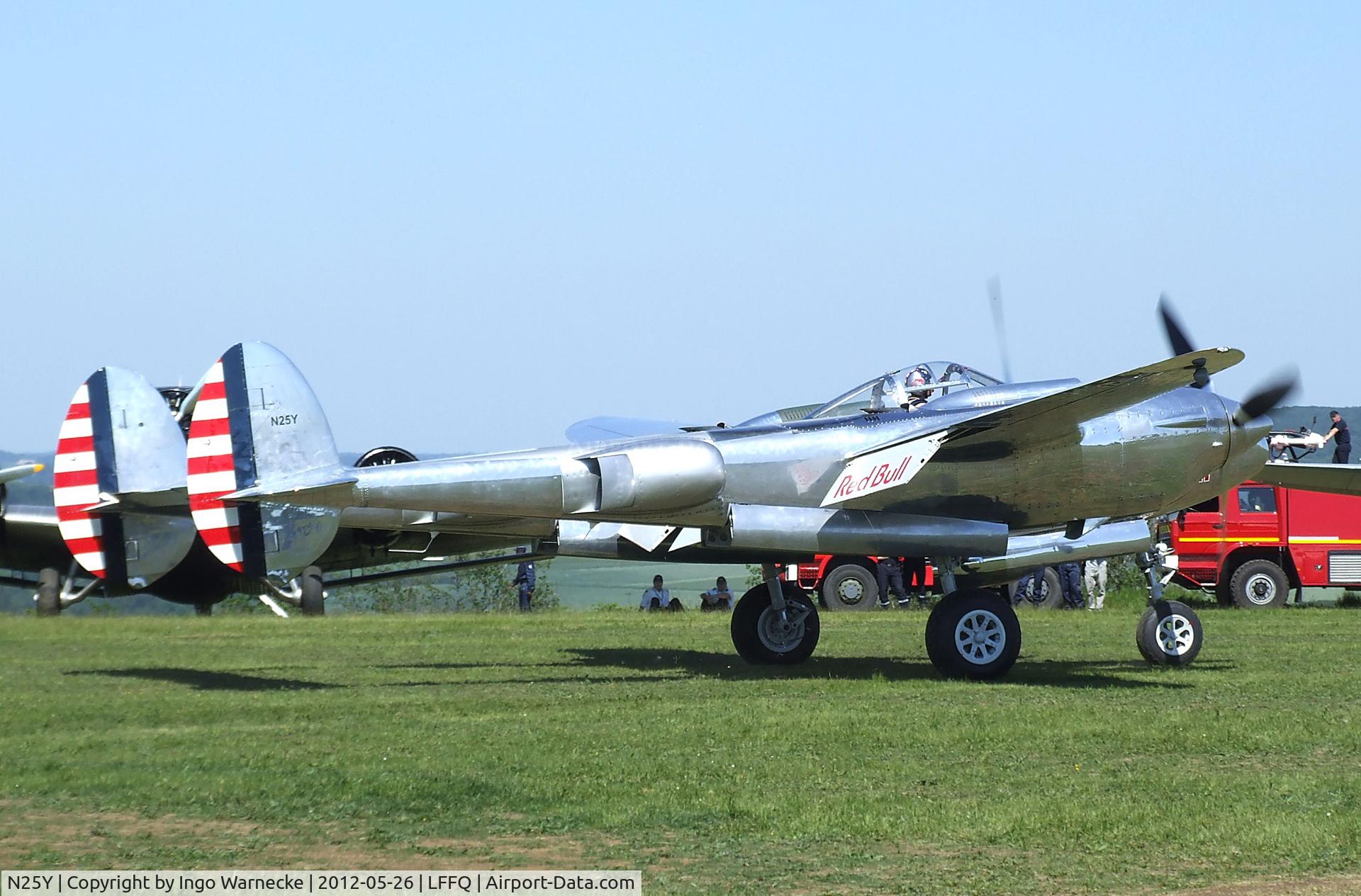 N25Y, 1944 Lockheed P-38L-5LO Lightning C/N AF44-53254, Lockheed P-38L Lightning at the Meeting Aerien 2012, La-Ferte-Alais