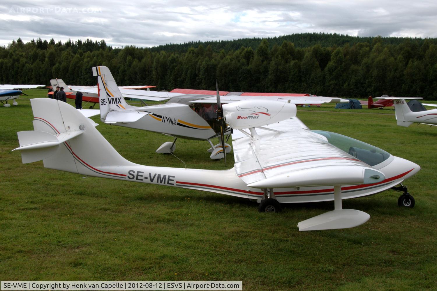 SE-VME, 2009 Airmax SeaMax M-22 C/N 089/2009, SeaMax amfibian parked at Siljansnäs airfield, Sweden.