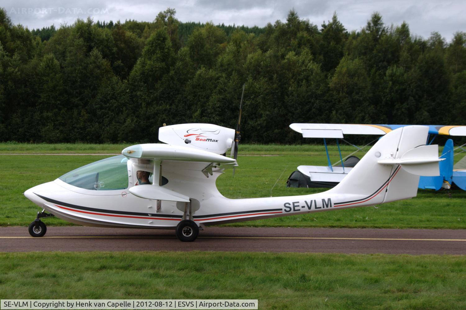 SE-VLM, 2008 AirMax SeaMax M-22 C/N 074/2008, SeaMax M-22 amfibian taxying at Siljansnäs airfield, Sweden.