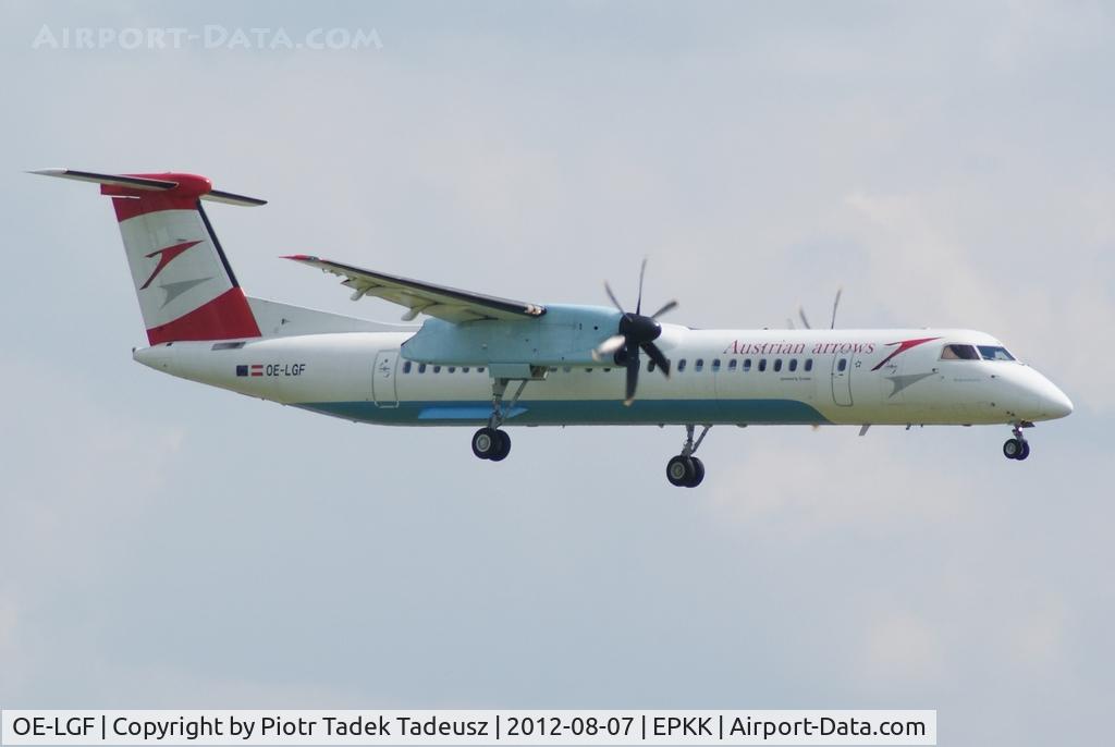 OE-LGF, 2002 De Havilland Canada DHC-8-402Q Dash 8 C/N 4068, Krakow