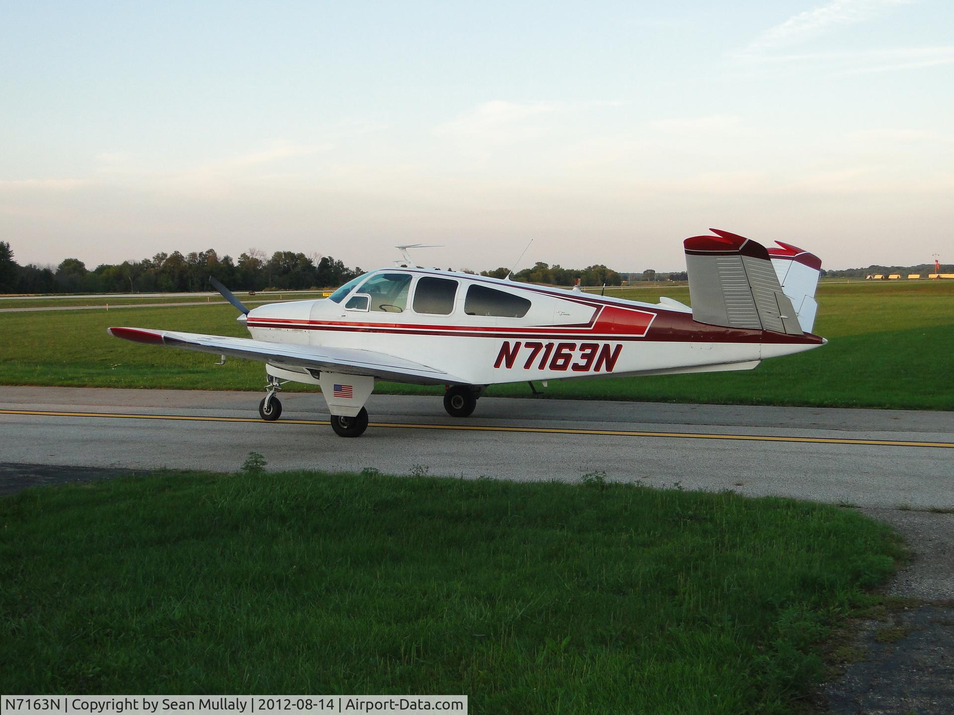 N7163N, 1968 Beech V35A Bonanza C/N D-8689, Getting ready for another flight
