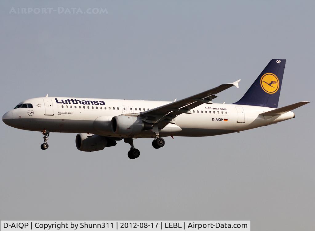 D-AIQP, 1992 Airbus A320-211 C/N 346, Landing rwy 25R