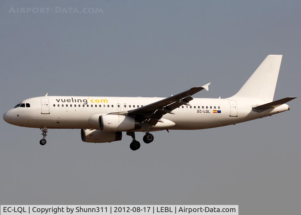 EC-LQL, 2002 Airbus A320-232 C/N 1749, Landing rwy 25R