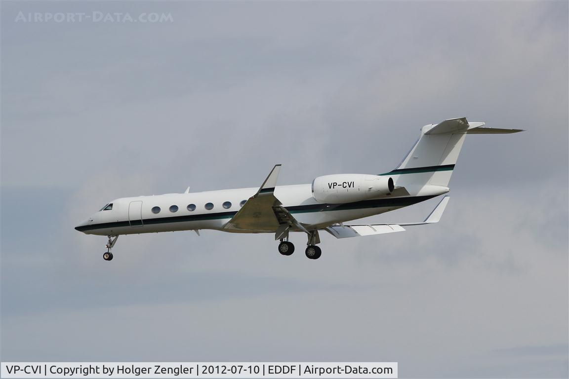 VP-CVI, 2005 Gulfstream Aerospace G-V (G550) C/N 5092, On final approach for rwy 25L.....