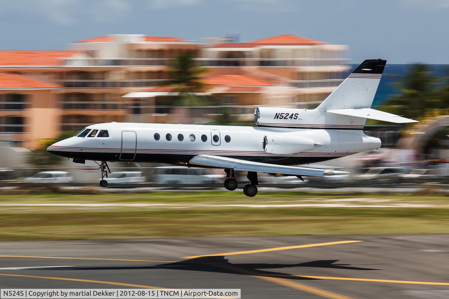 N524S, 1981 Dassault-Breguet Falcon 50 C/N 51, landind at sxm/tncm