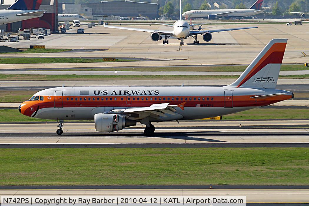 N742PS, 2000 Airbus A319-112 C/N 1275, Airbus A319-112 [1275] (US Airways) Atlanta~N 12/04/2010.