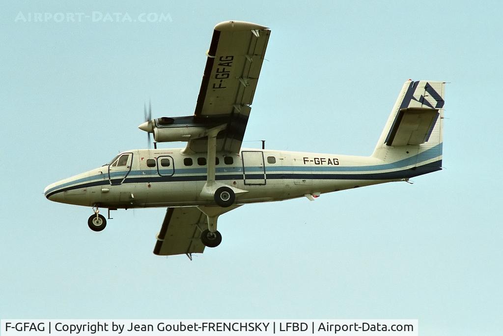F-GFAG, 1973 De Havilland Canada DHC-6-300 Twin Otter C/N 371, landing 23