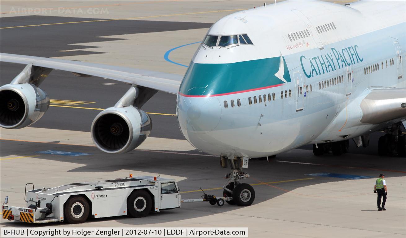 B-HUB, 1992 Boeing 747-467 C/N 25873, Human meets machine....