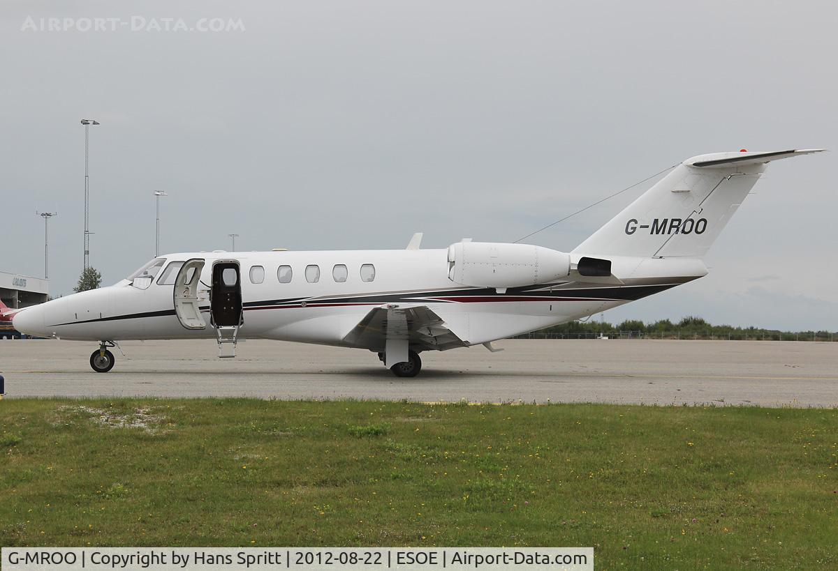 G-MROO, 2004 Cessna 525A CitationJet CJ2 C/N 525A-0202, Nice Bizzer