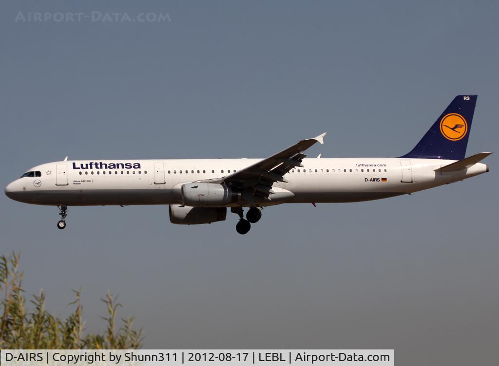 D-AIRS, 1996 Airbus A321-131 C/N 0595, Landing rwy 25R