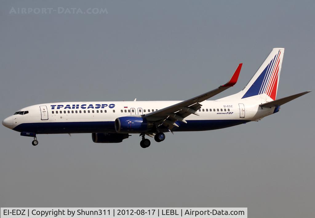 EI-EDZ, 1998 Boeing 737-8K5 C/N 27980, Landing rwy 25R