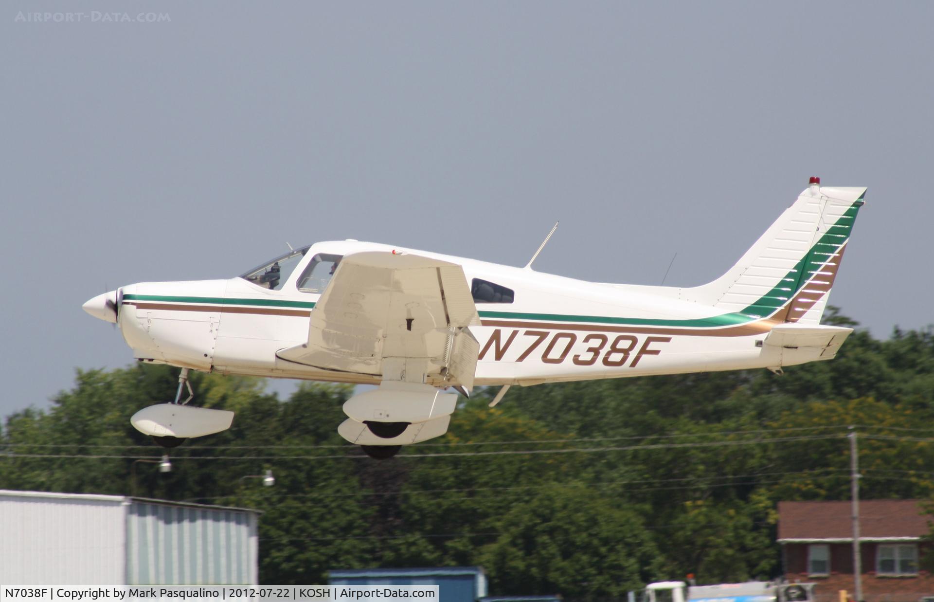 N7038F, 1976 Piper PA-28-151 C/N 28-7715193, Piper PA-28-151