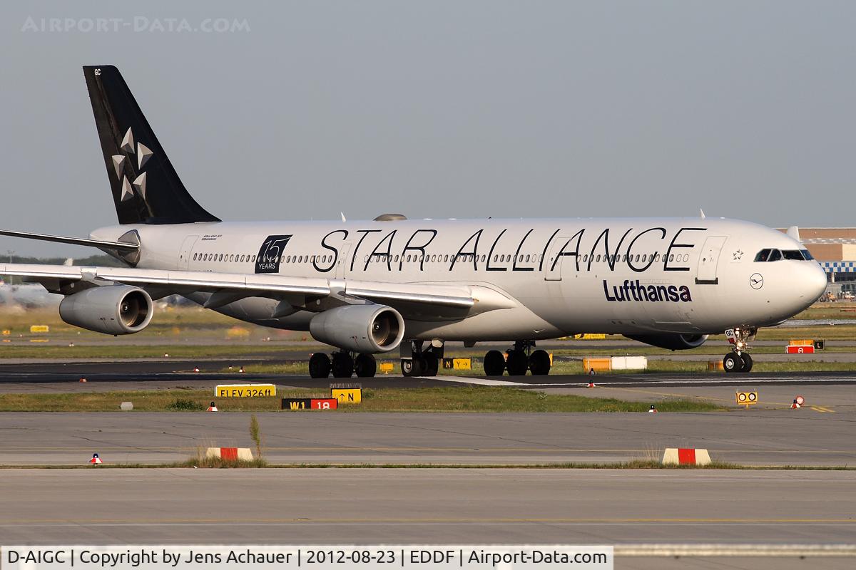 D-AIGC, 1993 Airbus A340-311 C/N 027, Line up rwy 18