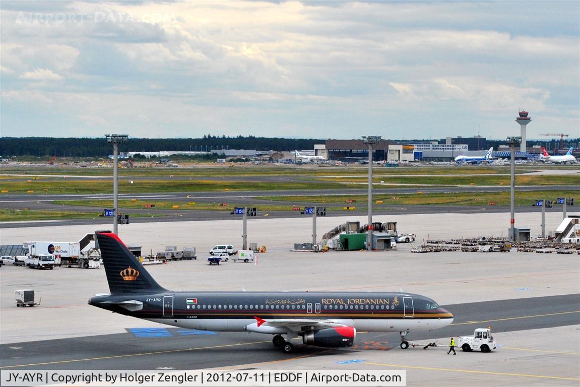 JY-AYR, 2011 Airbus A320-232 C/N 4817, Ready for the return to Amman....