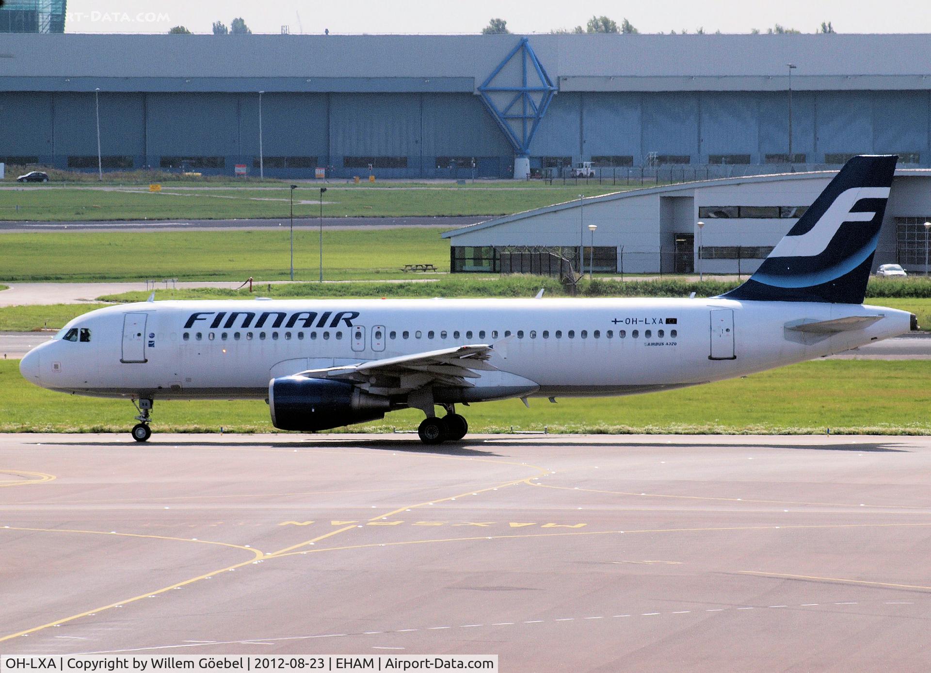 OH-LXA, 2001 Airbus A320-214 C/N 1405, Taxi to runway 24 of Schiphol Airport for take off.
